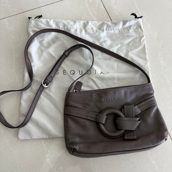 Sequoia Harmony Crossbody Purse - Soft Brown Leather, Zip Top - Picture 3 of 10